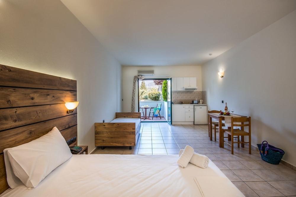 Dias Hotel & Apts Stalida Dış mekan fotoğraf
