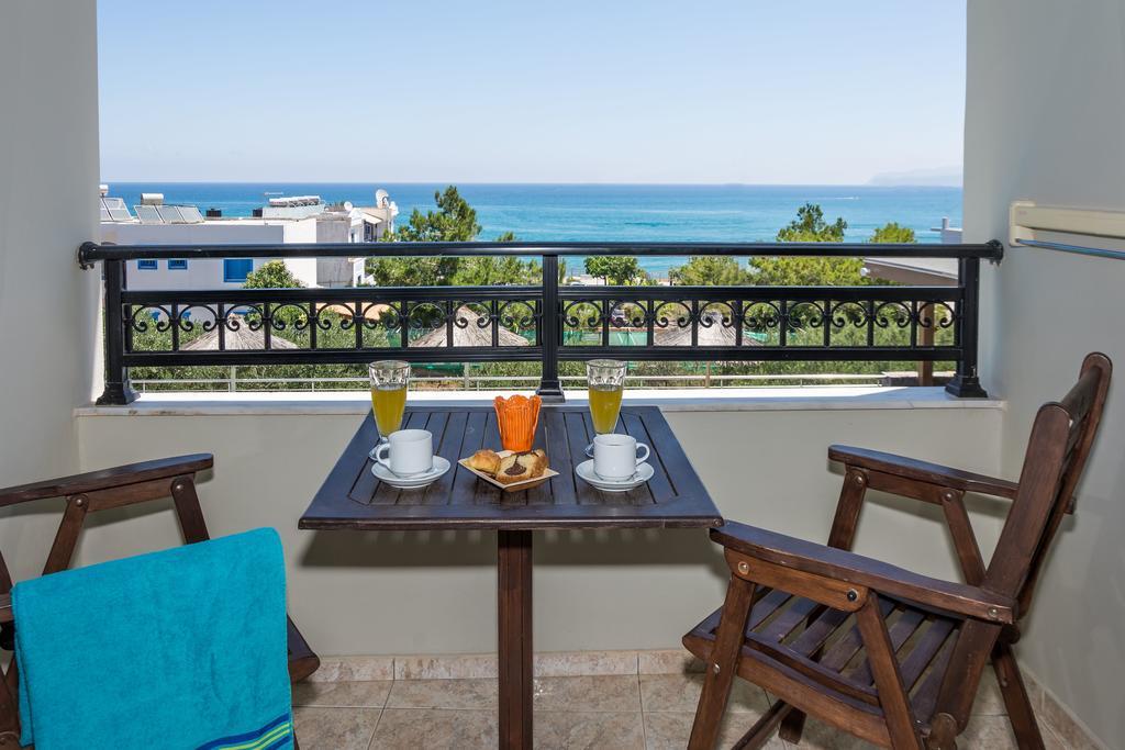 Dias Hotel & Apts Stalida Dış mekan fotoğraf